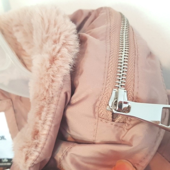 NEW Pink winter puffer jacket coat - Picture 4 of 8